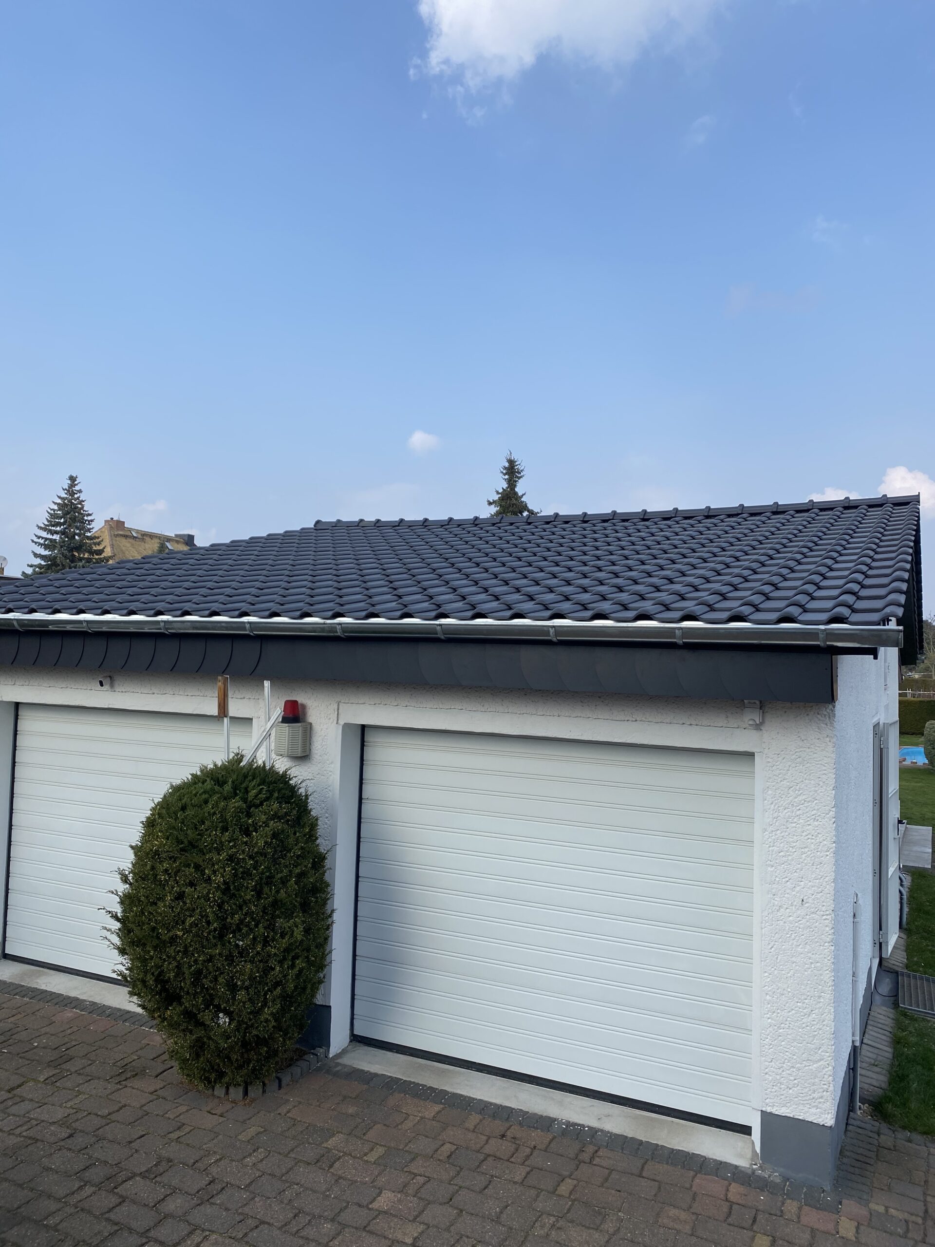 Neueindeckung Doppelgarage